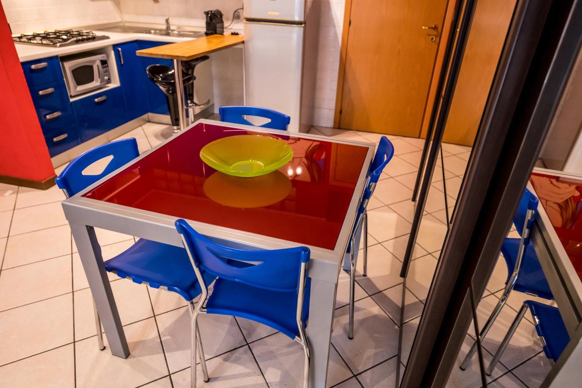 Cozy Suite Rogoredo Apartment Next To The Metro And Train Station Milan Bagian luar foto
