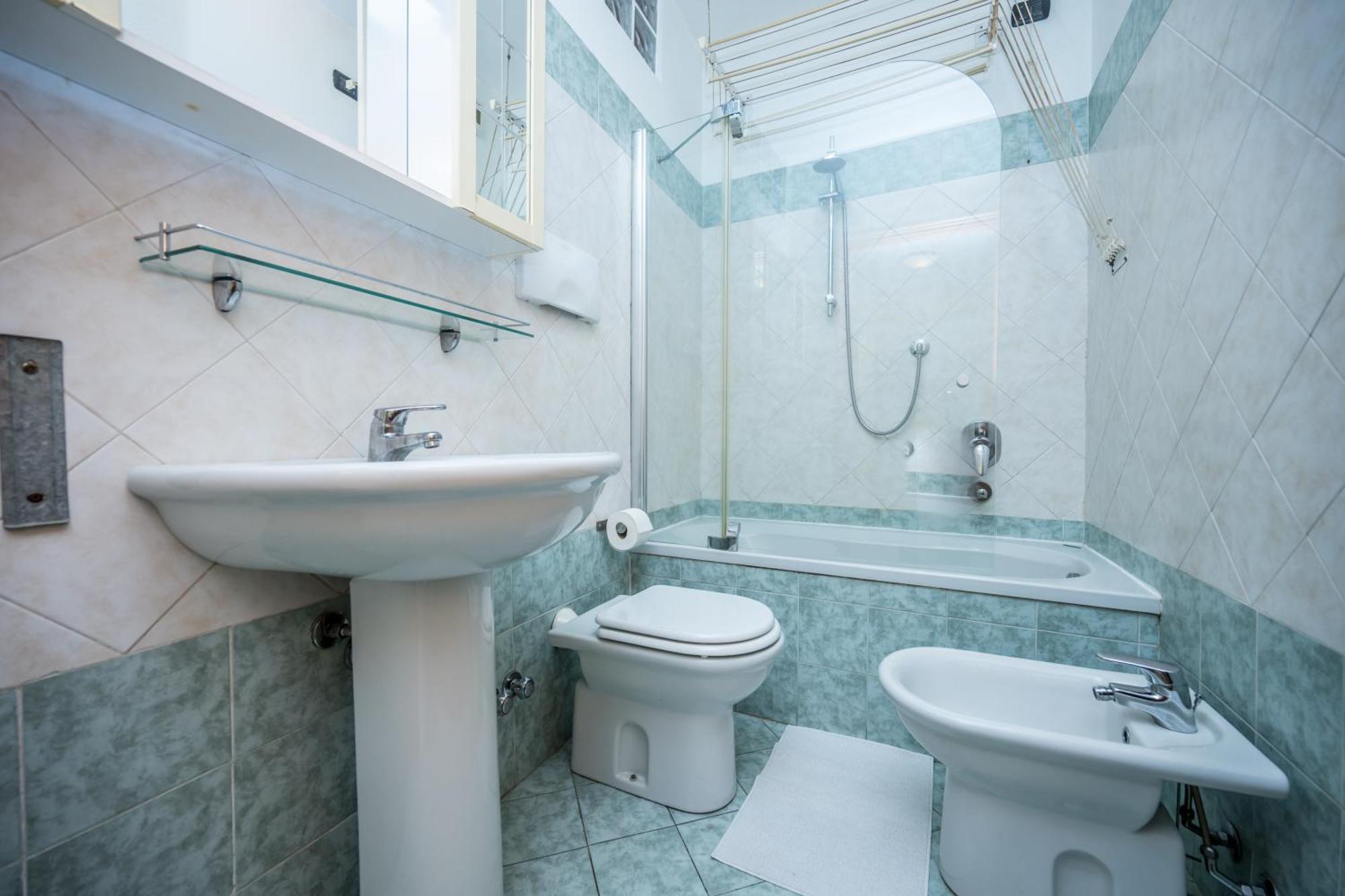 Cozy Suite Rogoredo Apartment Next To The Metro And Train Station Milan Bagian luar foto